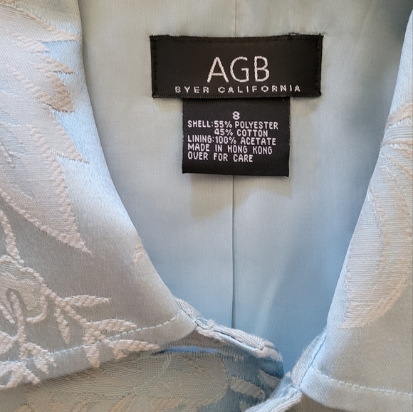 Light blue button up coat. Beautiful for dress or jeans - Picture 4 of 4